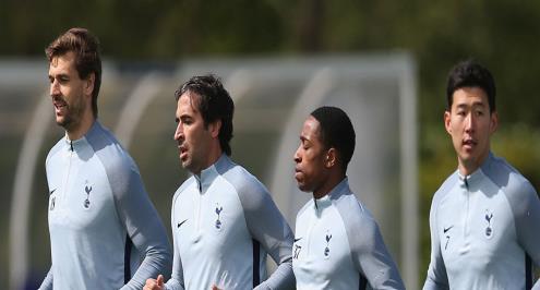 راؤول جونزاليس يظهر في تدريبات توتنهام 